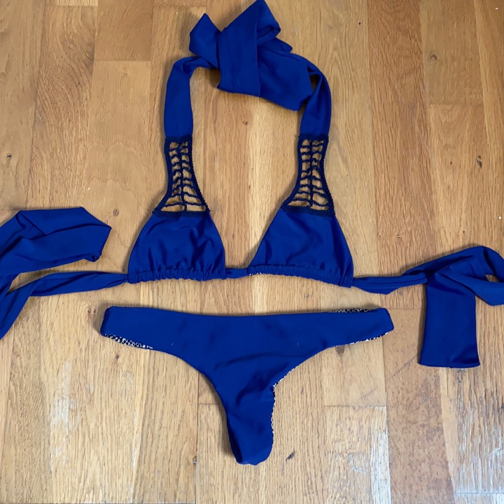 Acacia navy blue set